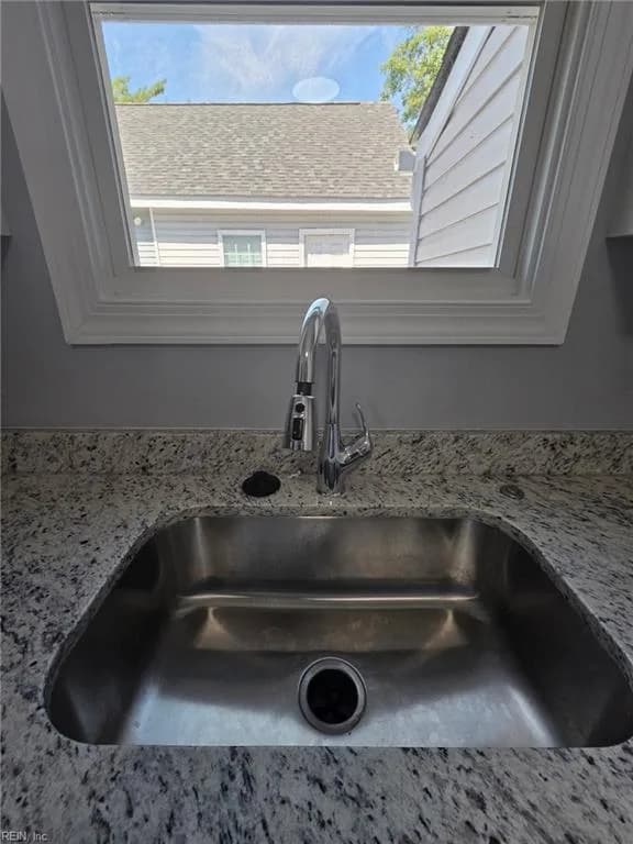 853 32nd ST, NEWPORTNEWS VA 23607 thumb 10