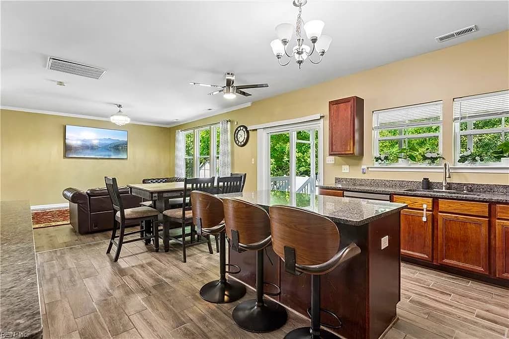 219 Dogwood RD, YORKTOWN VA 23690 thumb 12