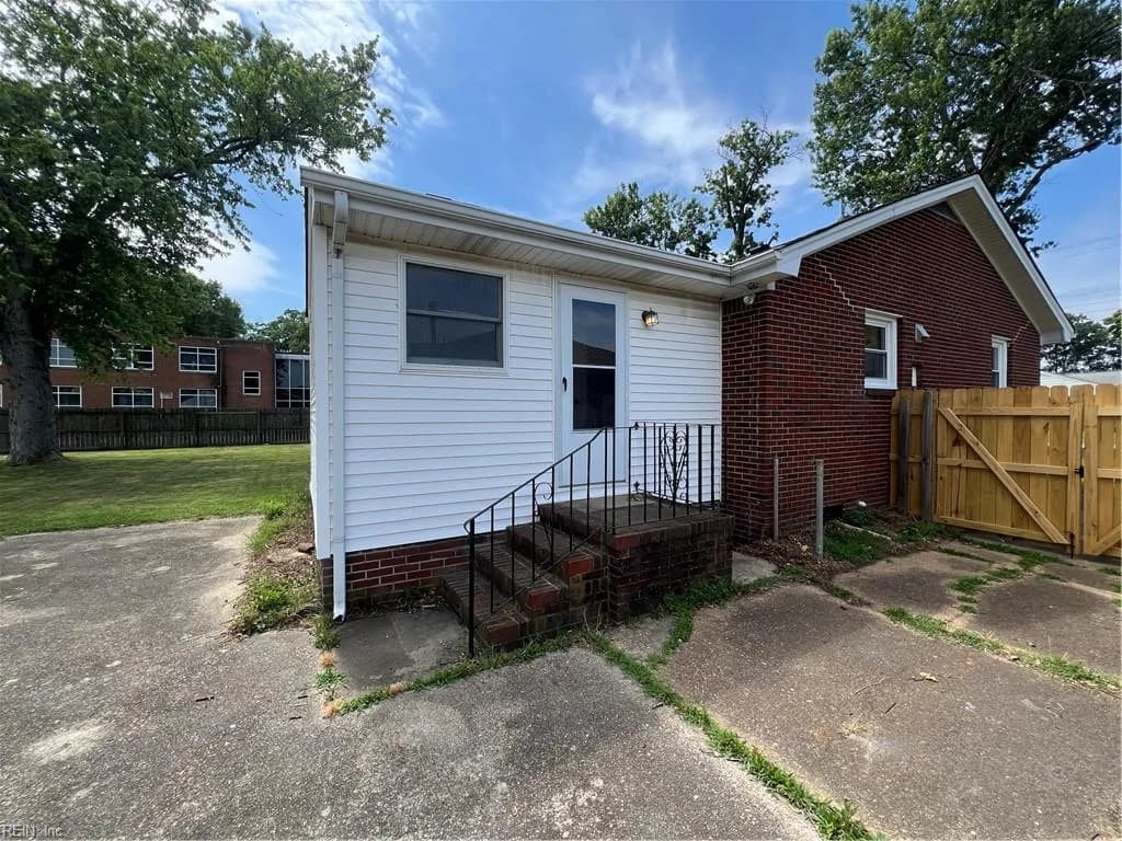 2725 Greendale AVE, NORFOLK VA 23518 thumb 8
