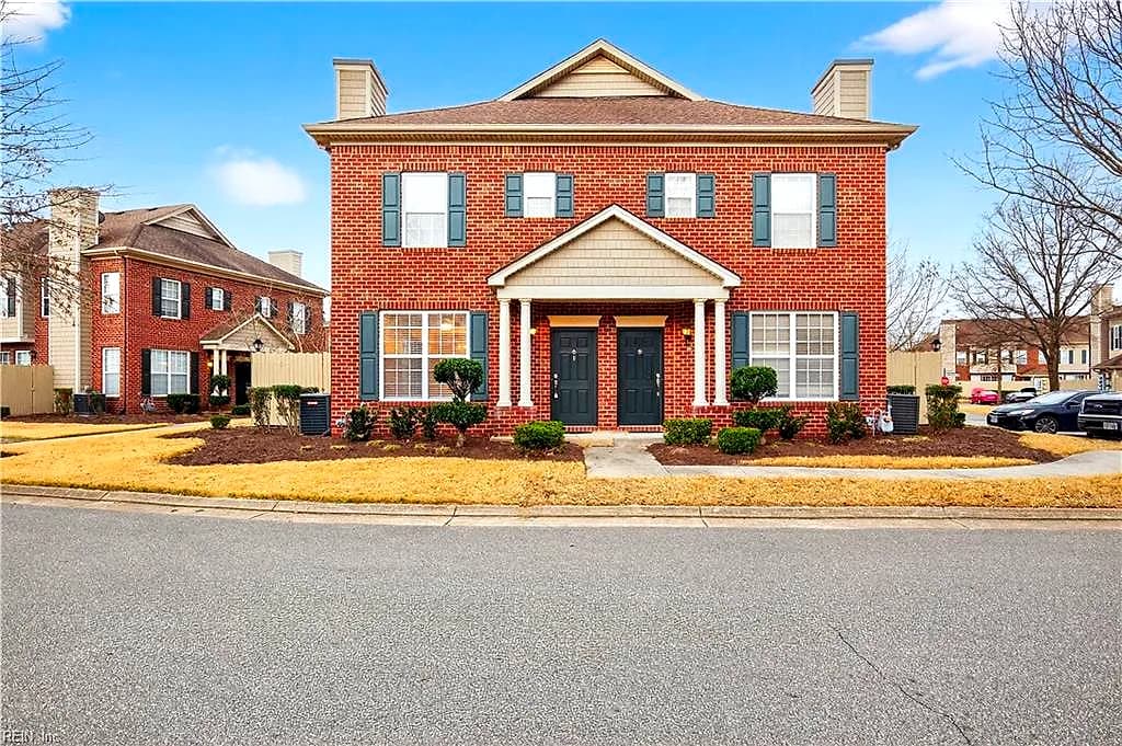 5329 Elston LN, VIRGINIA BEACH VA 23455 - Main photo