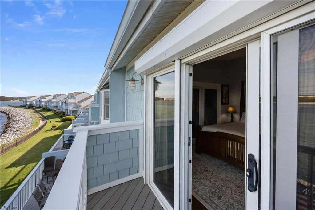 9516 Bay Front DR, NORFOLK VA 23518 thumb 7