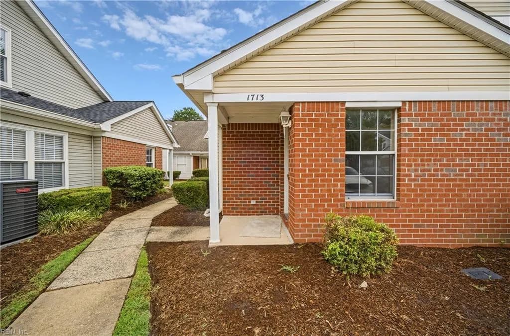 1713 Orchard WAY, CHESAPEAKE VA 23320 thumb 8