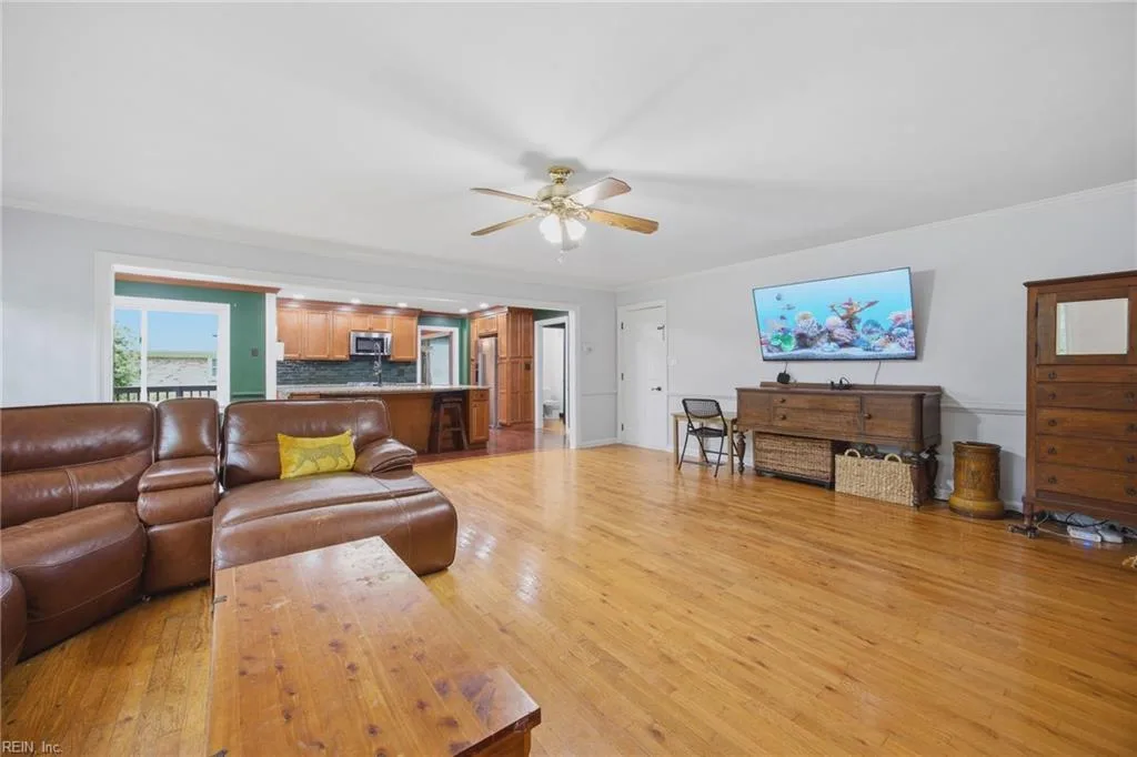 611 Bartell DR, CHESAPEAKE VA 23322 thumb 9