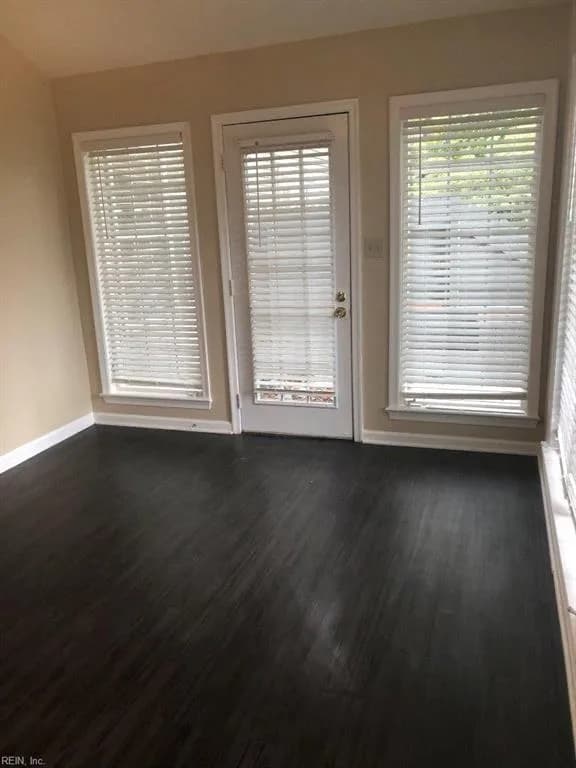820 E Willow Point PL, NEWPORTNEWS VA 23602 thumb 11