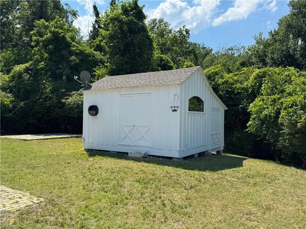 16223 Rolfe HWY, SURRY VA 23883 thumb 8