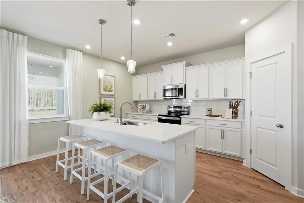 2110 Wentworth XING, SMITHFIELD VA 23430 thumb 7