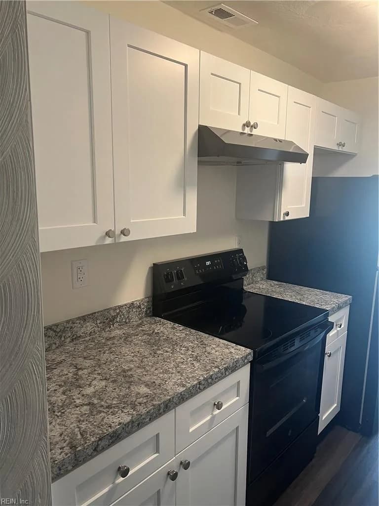 605 Harbour North DR, CHESAPEAKE VA 23320 thumb 6
