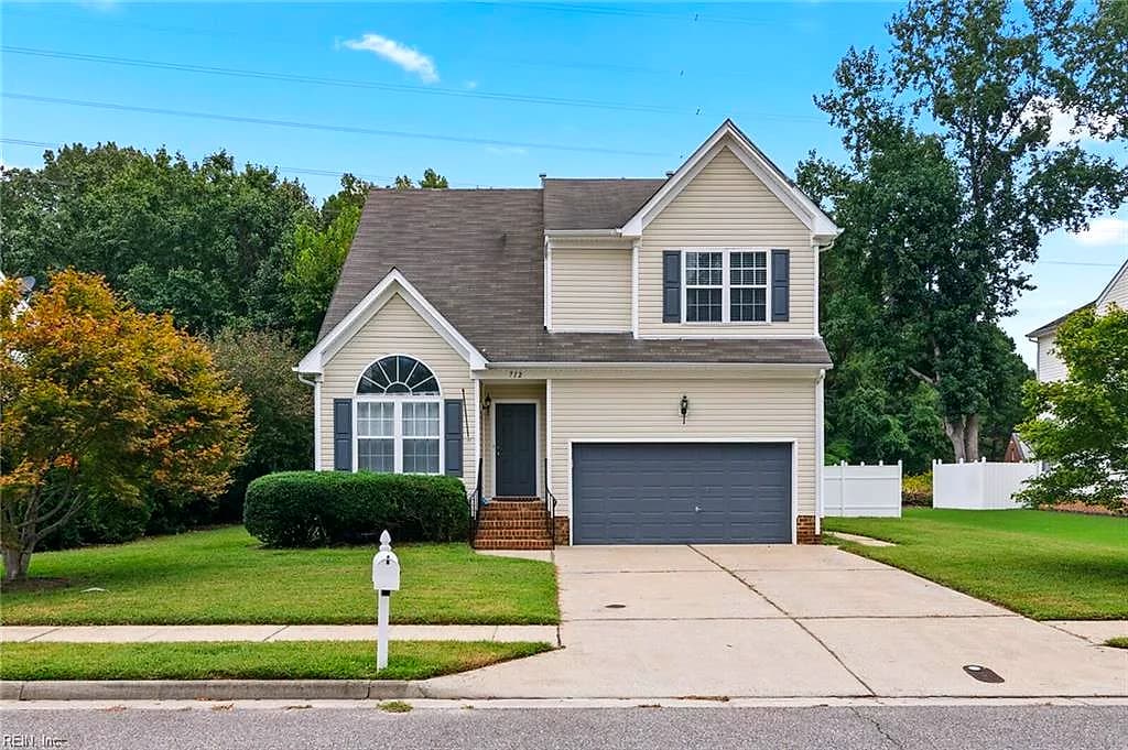 712 Tallahassee DR, CHESAPEAKE VA 23322 - Photo 2