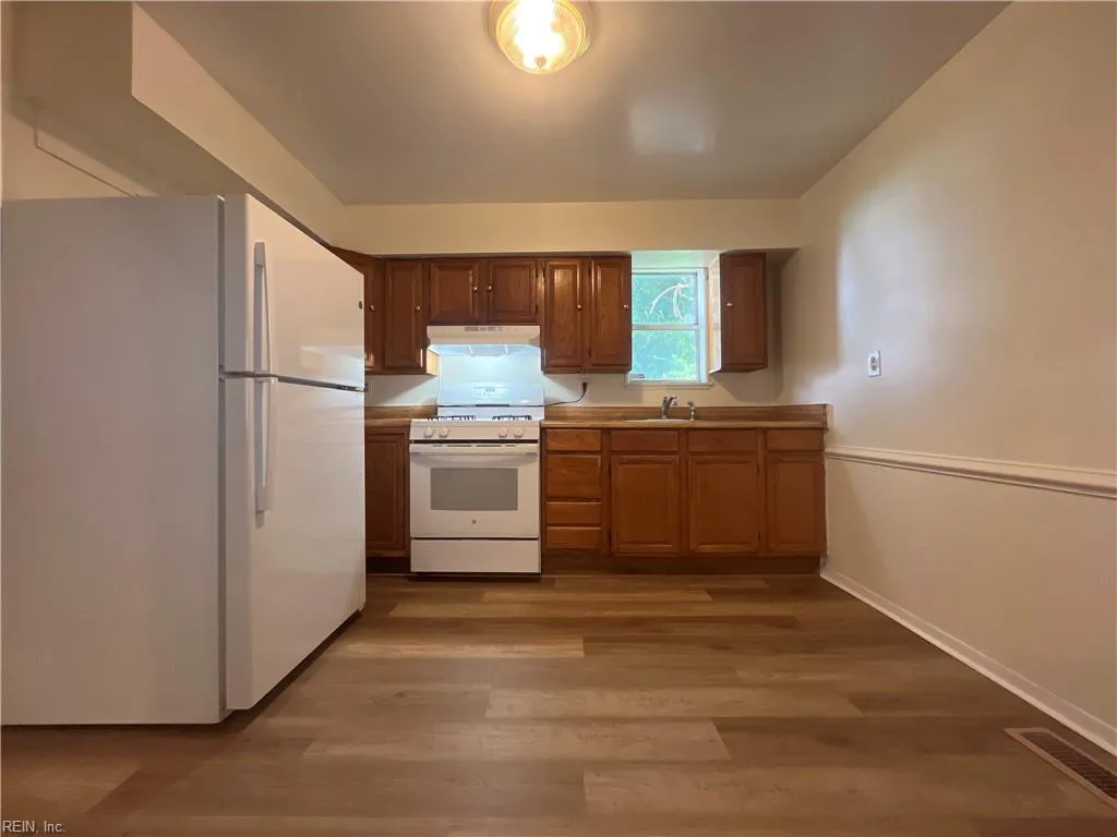 1719 Oakfield AVE, NORFOLK VA 23523 thumb 7