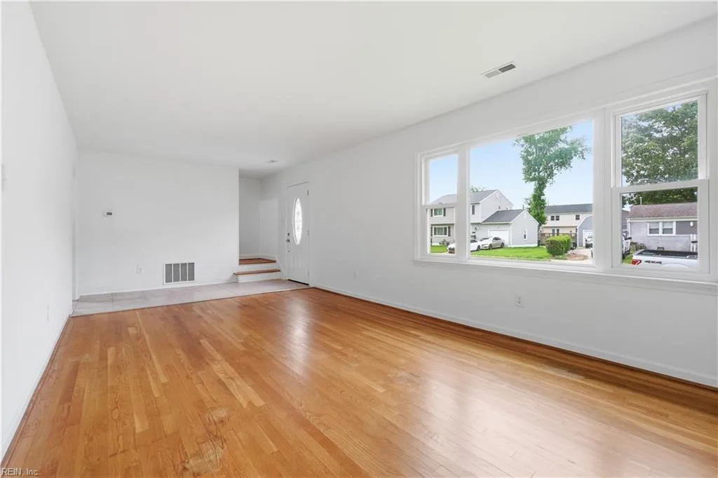 113 Alaric DR, HAMPTON VA 23664 thumb 8