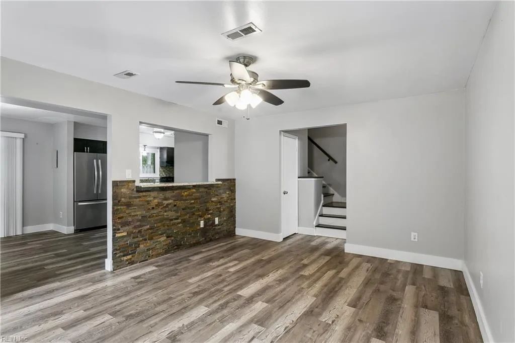 1432 Granada CT, NEWPORTNEWS VA 23608 thumb 9