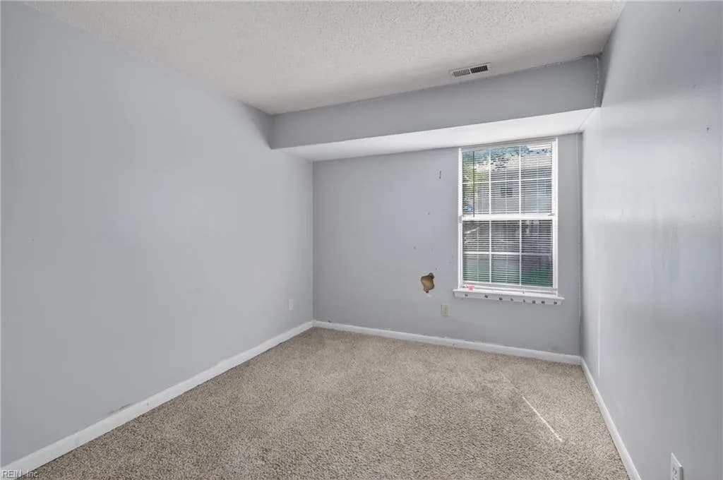 4 Chinaberry PL, HAMPTON VA 23666 thumb 11