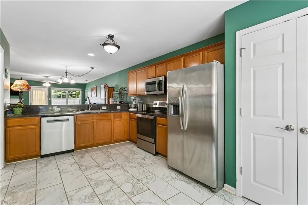 439 Revolution LN, NEWPORTNEWS VA 23608 thumb 8