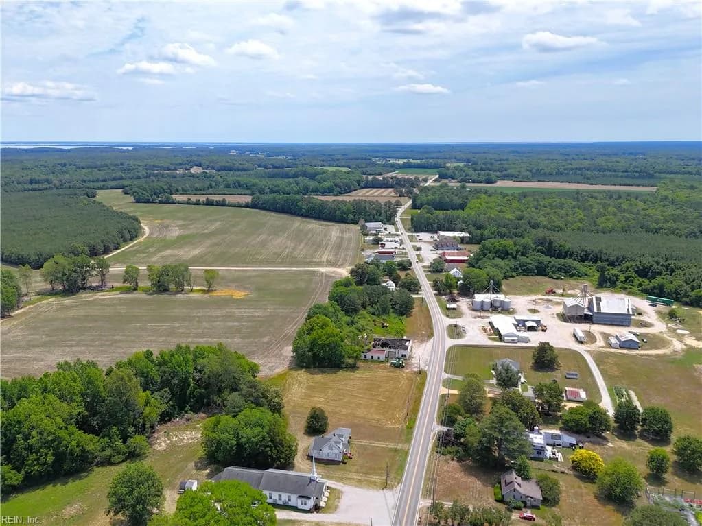 .51+AC Colonial TRL E, SURRY VA 23883 thumb 12