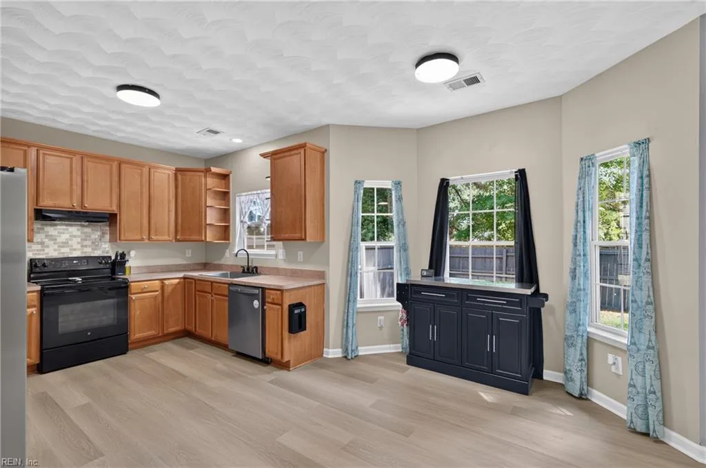 1284 Big Bethel PL, HAMPTON VA 23666 thumb 12
