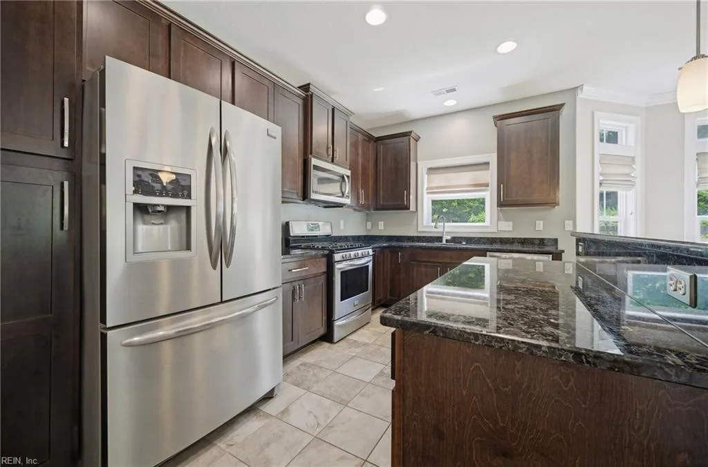 508 S Birdneck RD, VIRGINIABEACH VA 23451 thumb 11
