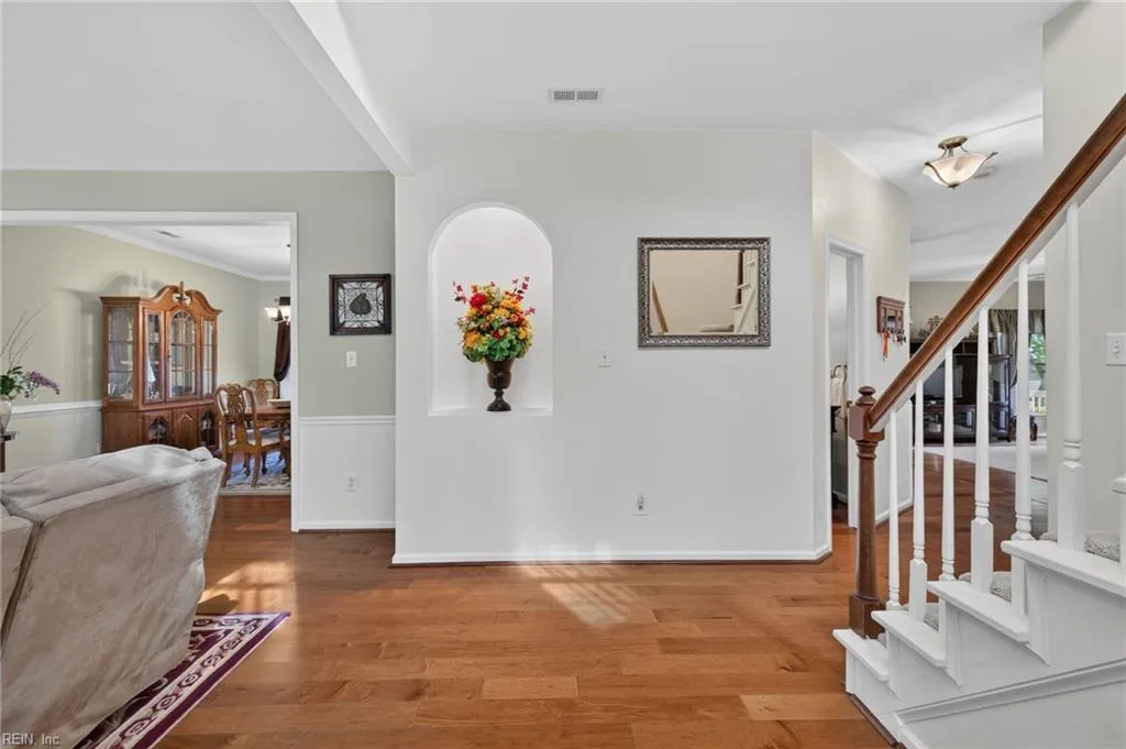 208 Robinhood RD, CHESAPEAKE VA 23322 thumb 7