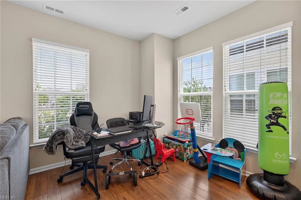 225 Feldspar ST, VIRGINIABEACH VA 23462 thumb 6
