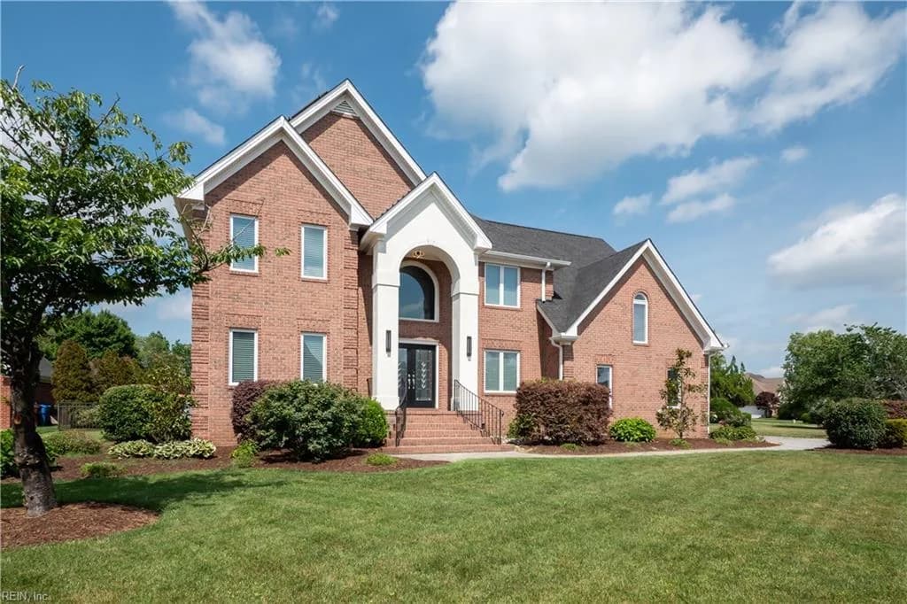1905 Lancing Crest LN, CHESAPEAKE VA 23323 - Photo 3