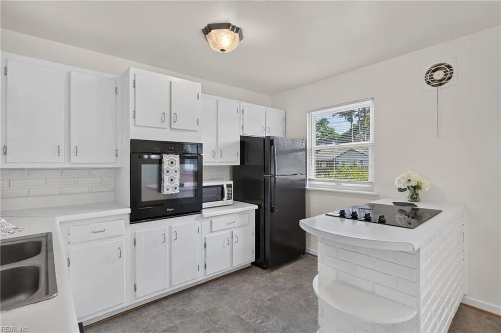 4145 Rundel LN, VIRGINIABEACH VA 23452 thumb 11