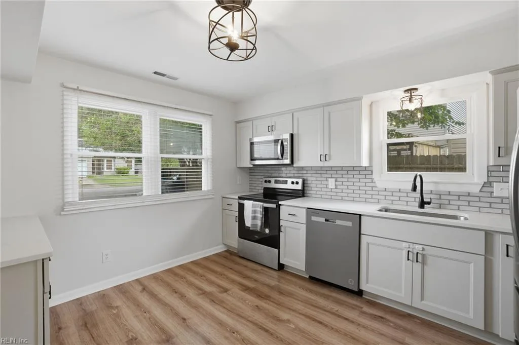 704 Roosevelt AVE, VIRGINIABEACH VA 23452 thumb 8