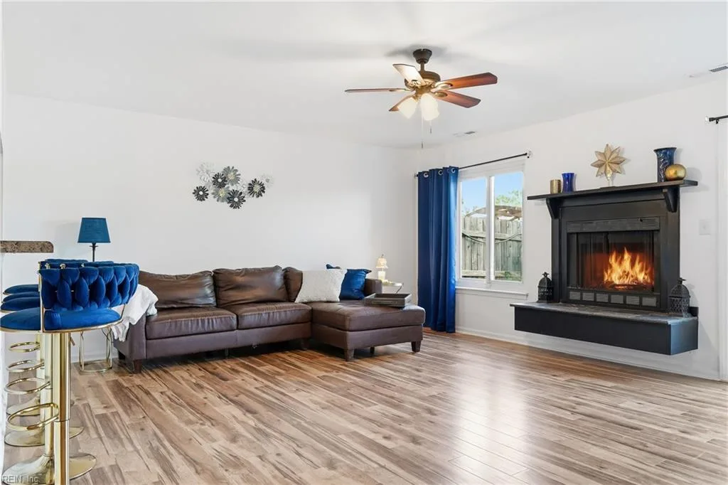 705 Hecate DR, VIRGINIABEACH VA 23454 thumb 6