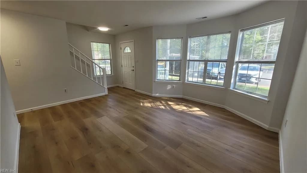 115 Heather WAY #H, YORKTOWN VA 23693 thumb 8
