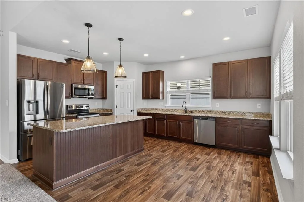 142 Blessing CIR, SUFFOLK VA 23434 thumb 7