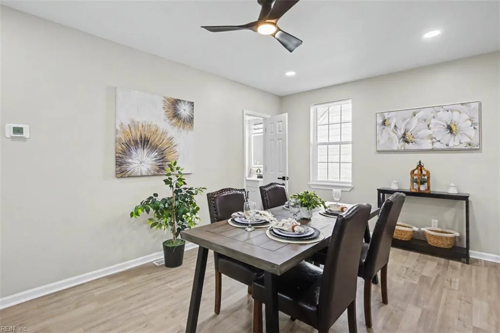 323 Poplar AVE, NEWPORTNEWS VA 23607 thumb 8
