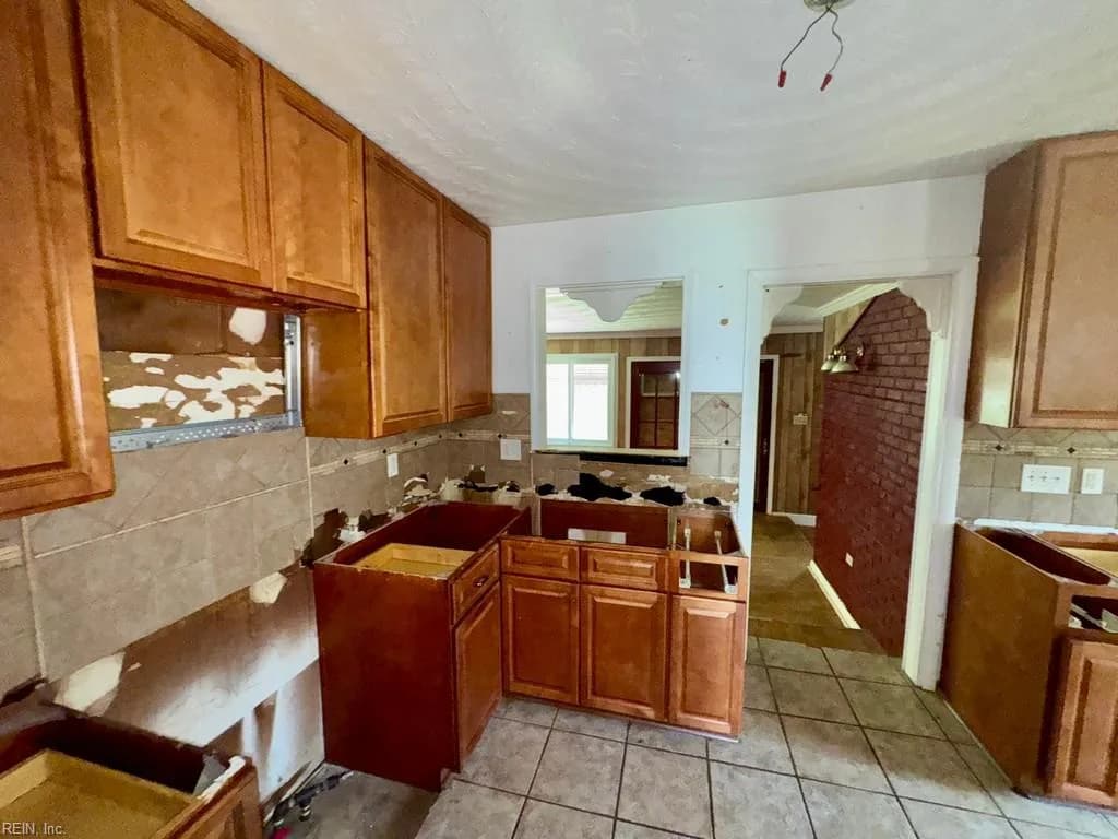 1511 Ekstine DR, PORTSMOUTH VA 23701 thumb 9