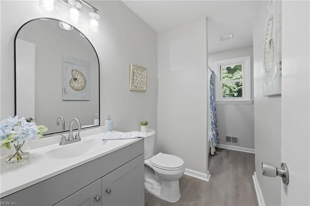 3715 Magnolia DR, PORTSMOUTH VA 23703 thumb 9