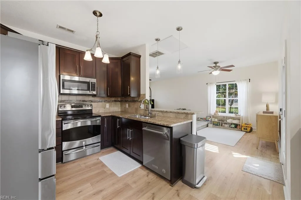 2275 White House CV, NEWPORTNEWS VA 23602 thumb 12