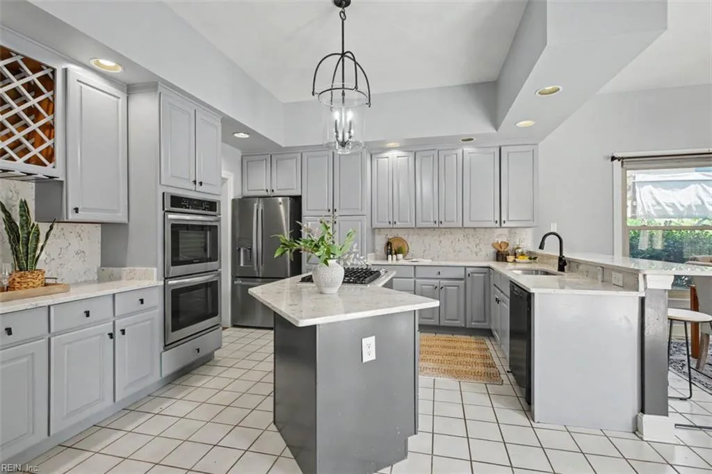 1521 Bordeaux PL, NORFOLK VA 23509 thumb 11