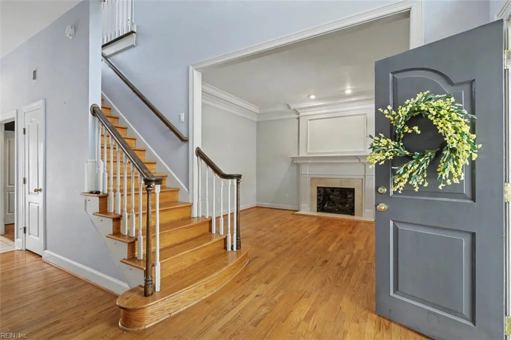 1521 Bordeaux PL, NORFOLK VA 23509 - Photo 4