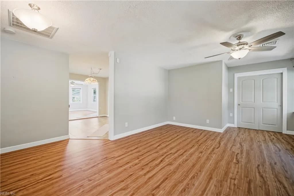 256 Hill Prince RD, VIRGINIABEACH VA 23462 thumb 7