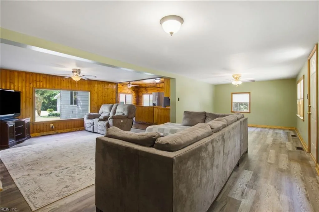 8368 Whispering Pines TRL, WINDSOR VA 23487 thumb 9