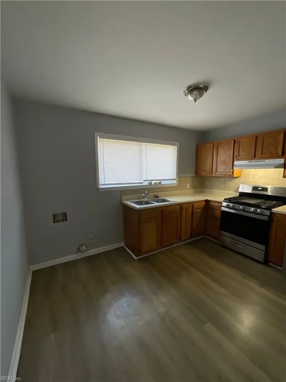 16 Pollux CIR E #4, PORTSMOUTH VA 23701 thumb 11