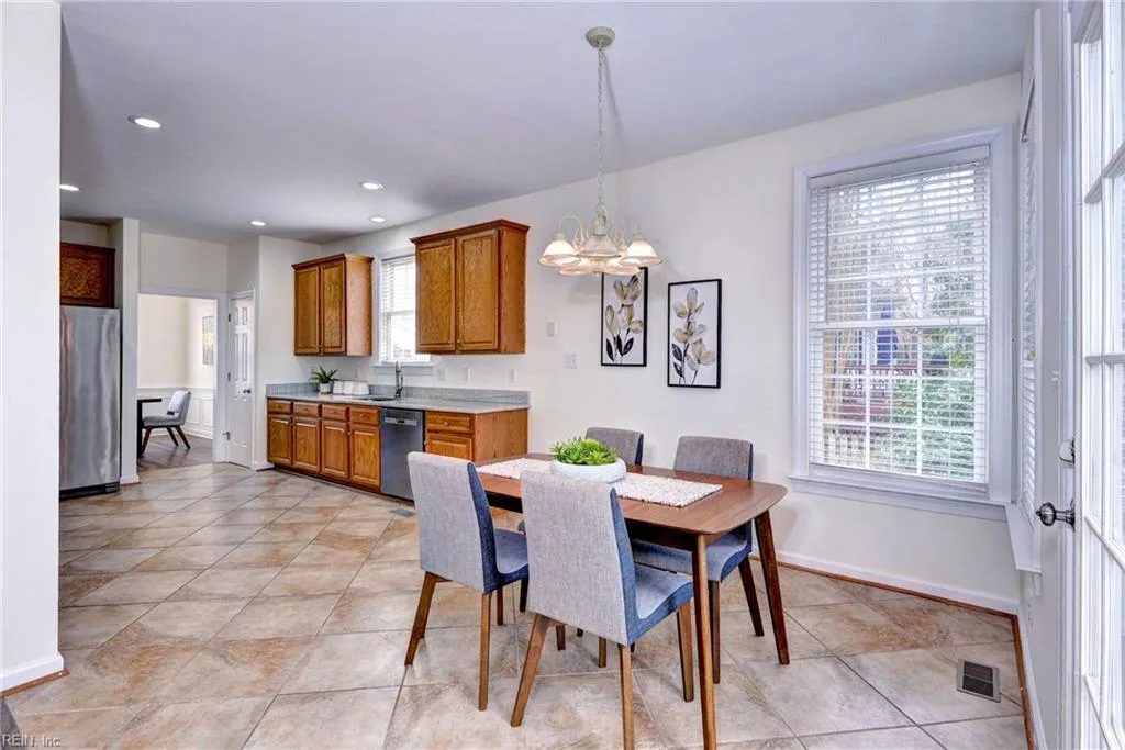4023 Thorngate DR, WILLIAMSBURG VA 23188 thumb 10