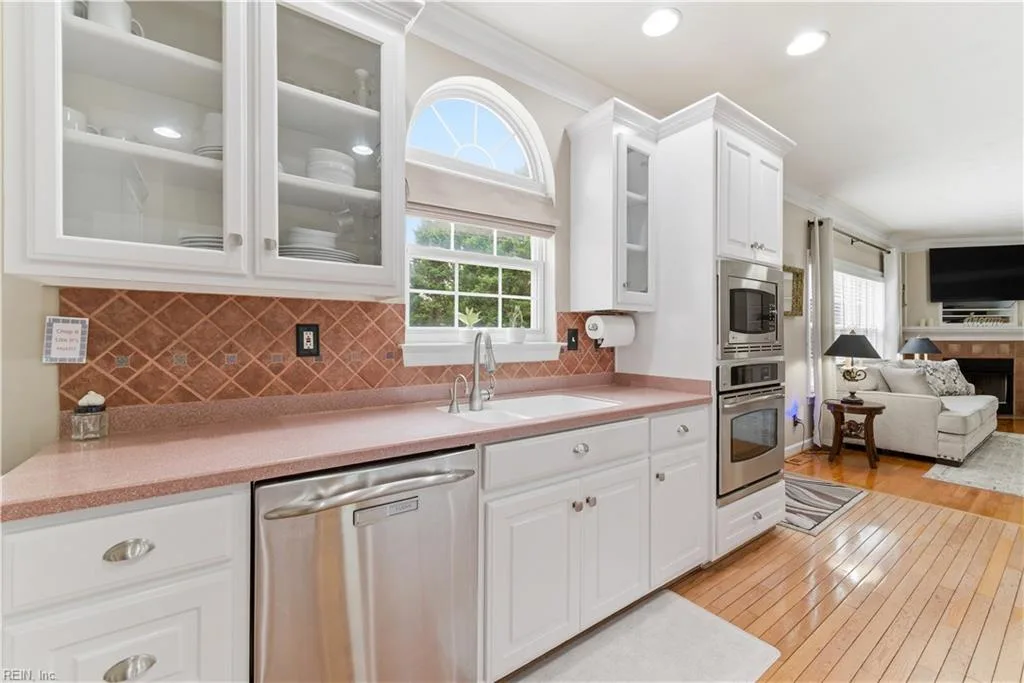 3932 Colony Pointe DR, CHESAPEAKE VA 23321 thumb 11