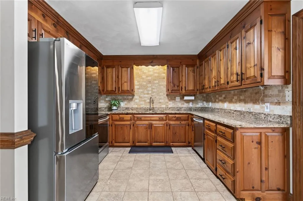 554 Glen Haven DR E, SUFFOLK VA 23437 thumb 9