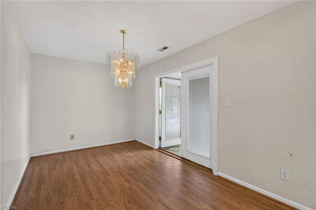 2704 Pendragon CT, CHESAPEAKE VA 23323 thumb 10