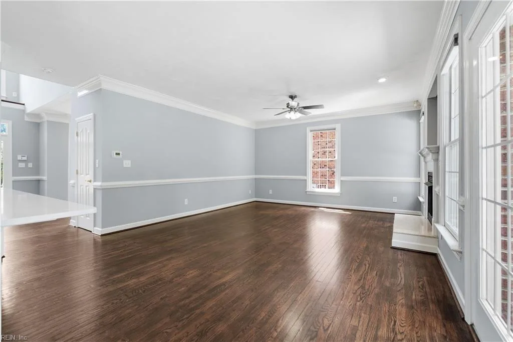 115 Brian Wesley CT, YORKTOWN VA 23693 thumb 12