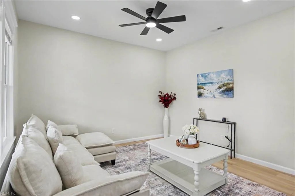 215 Blair AVE, NEWPORTNEWS VA 23607 thumb 7