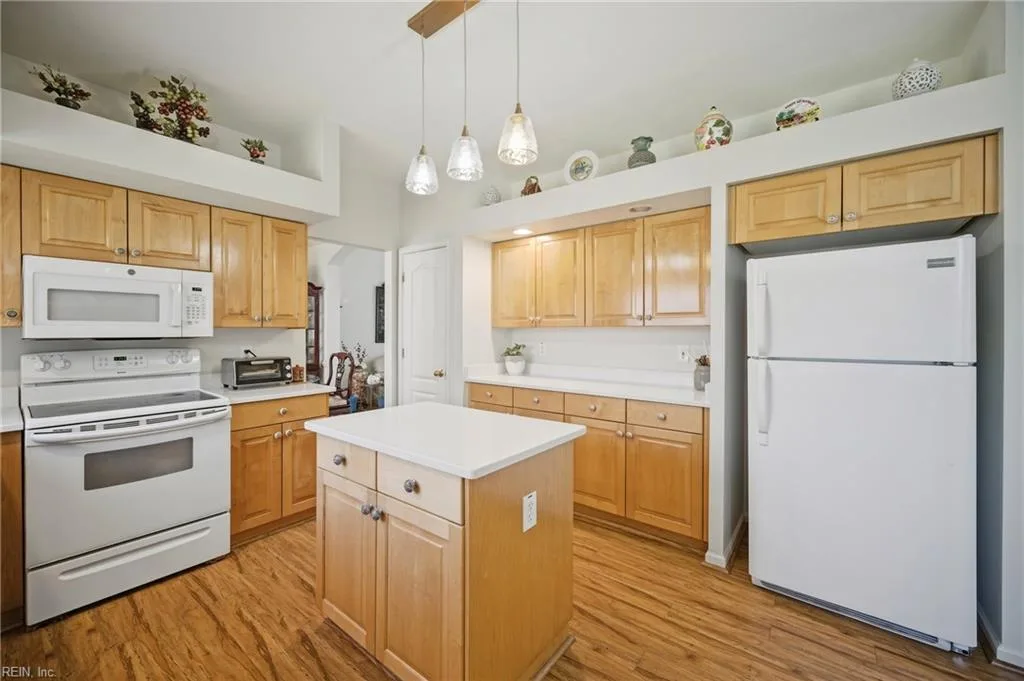 2909 Elmore ST, VIRGINIABEACH VA 23456 thumb 6