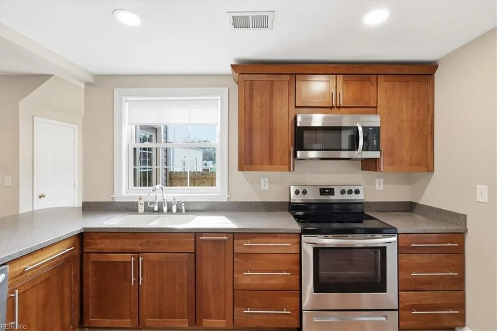 4508 Guam ST, VIRGINIABEACH VA 23455 thumb 8