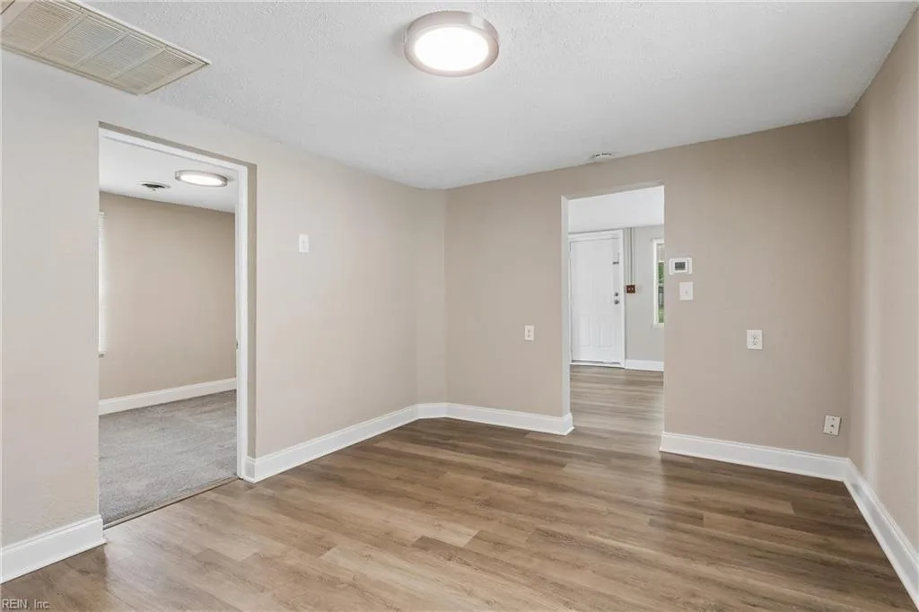 5909 Old AVE, NEWPORTNEWS VA 23605 thumb 11