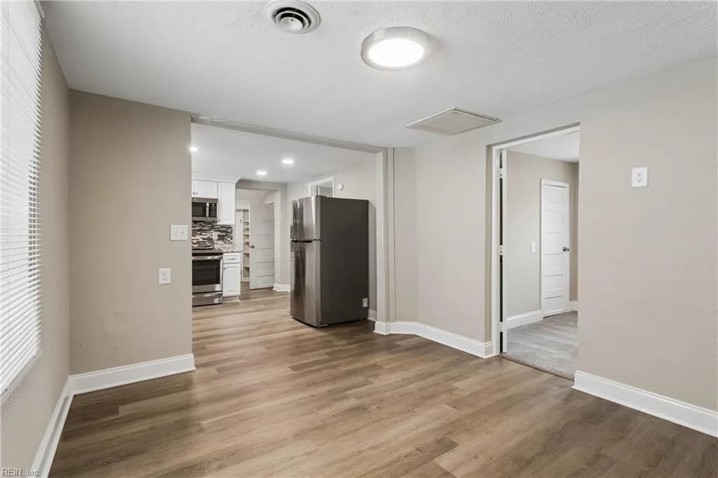 5909 Old AVE, NEWPORTNEWS VA 23605 thumb 9