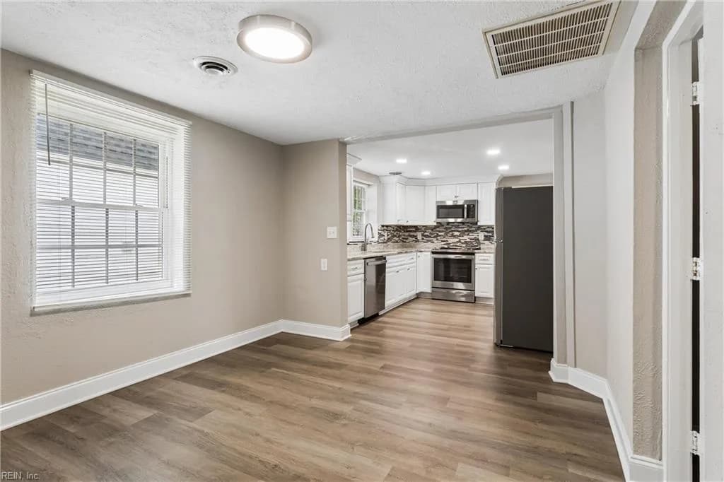 5909 Old AVE, NEWPORTNEWS VA 23605 thumb 10