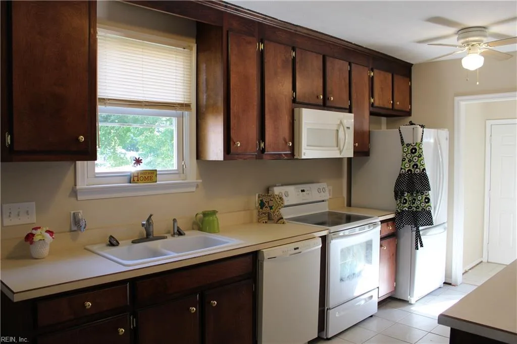 5912 Old AVE, NEWPORTNEWS VA 23605 thumb 7