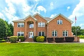 2104 Hickory Forest Dr NONE, CHESAPEAKE VA 23322 - Main photo